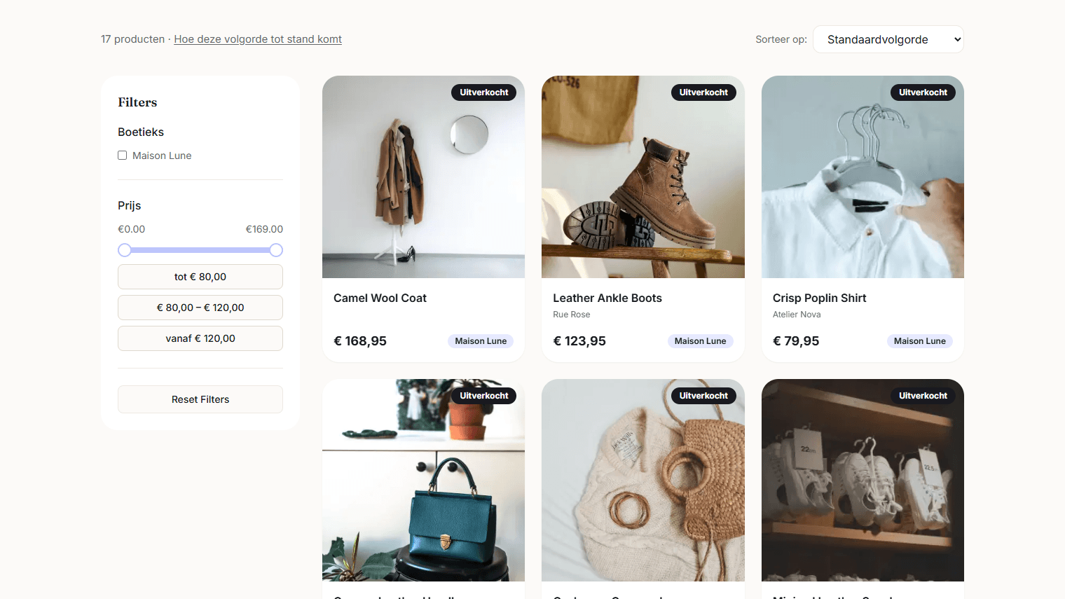 De Clofy marketplace met stukken van verschillende Belgische boetieks, met prijs en boetieknaam.